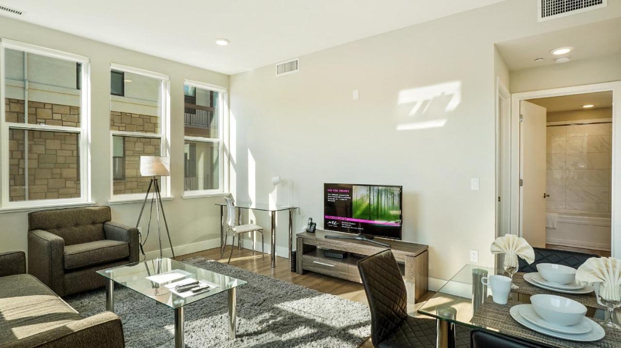 Global Luxury Suites In The Heart Of San Carlos Bilik gambar