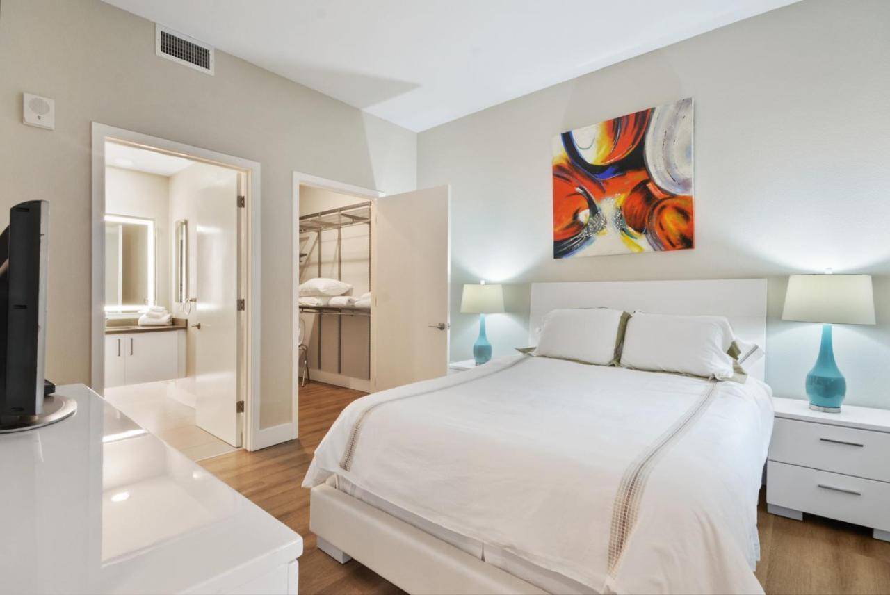 Global Luxury Suites In The Heart Of San Carlos Luaran gambar