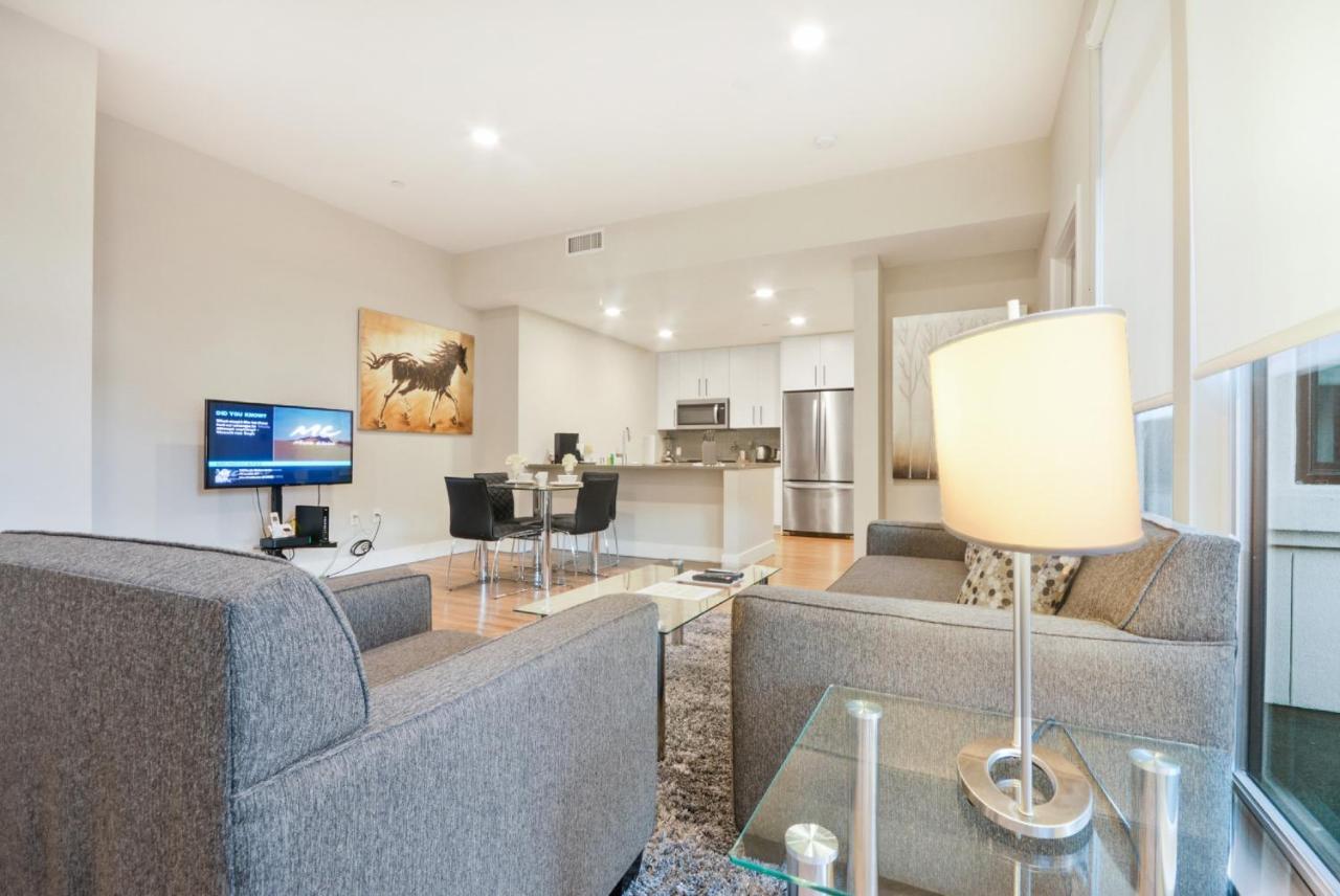 Global Luxury Suites In The Heart Of San Carlos Luaran gambar