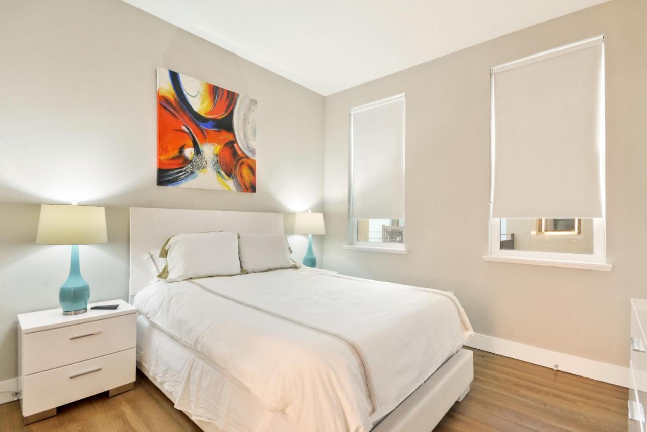 Global Luxury Suites In The Heart Of San Carlos Luaran gambar