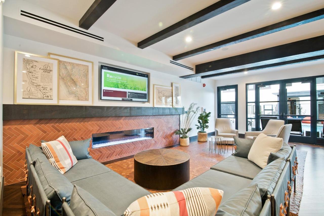 Global Luxury Suites In The Heart Of San Carlos Luaran gambar