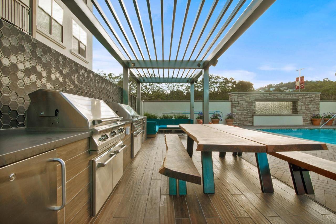 Global Luxury Suites In The Heart Of San Carlos Luaran gambar
